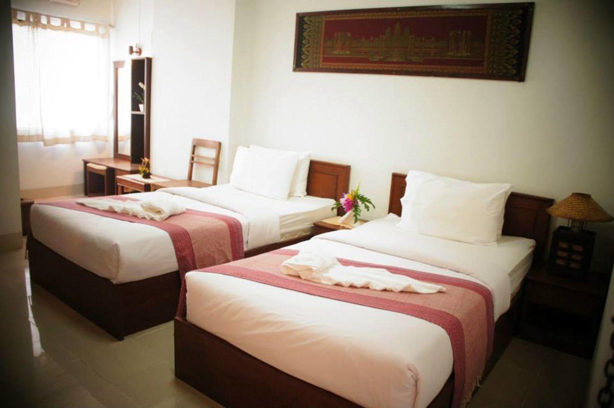 Vipa House Hotel Chiang Mai Ngoại thất bức ảnh