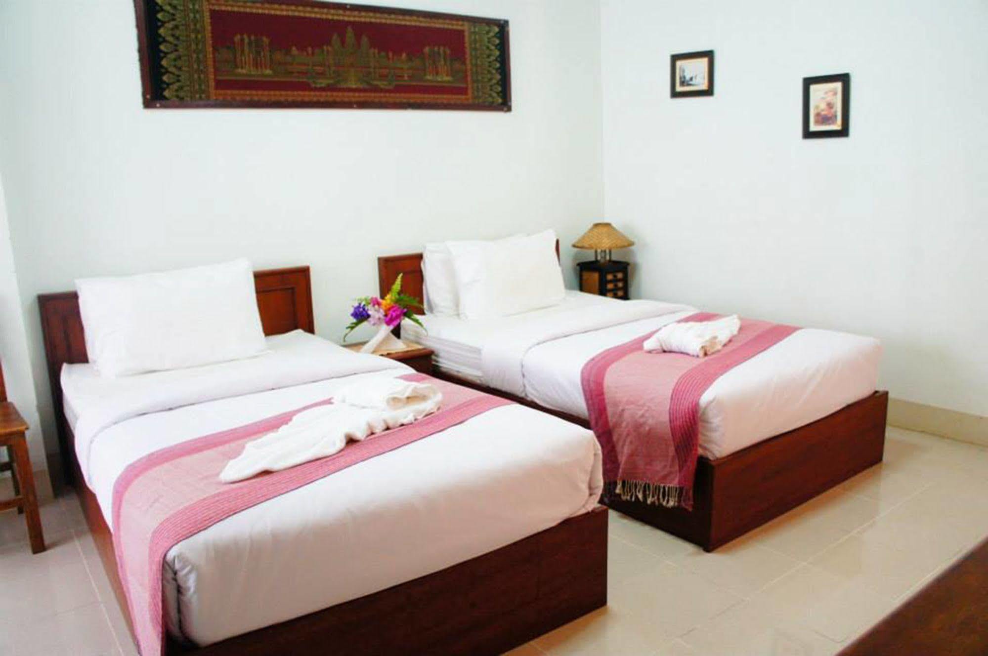 Vipa House Hotel Chiang Mai Ngoại thất bức ảnh