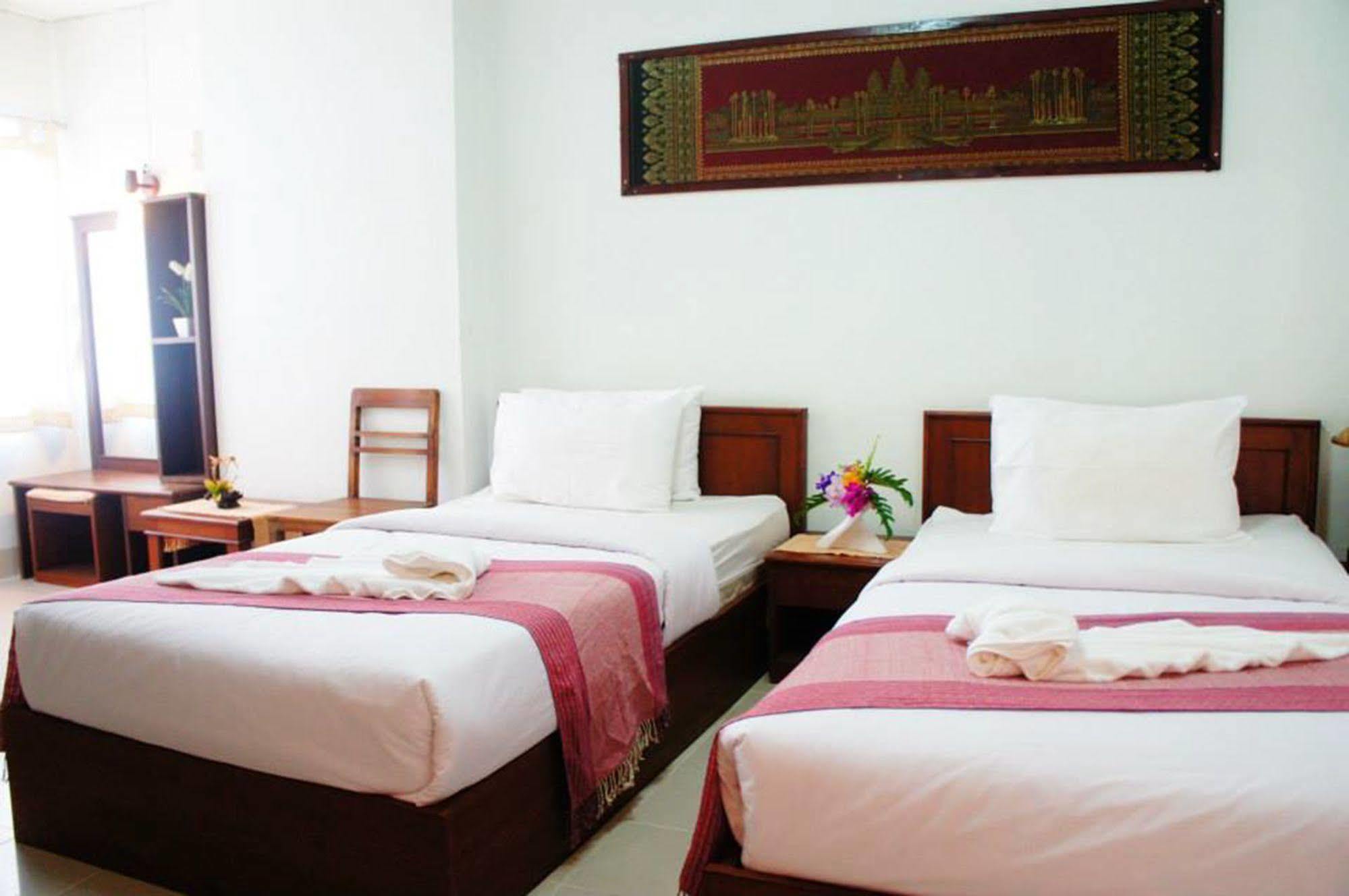 Vipa House Hotel Chiang Mai Ngoại thất bức ảnh