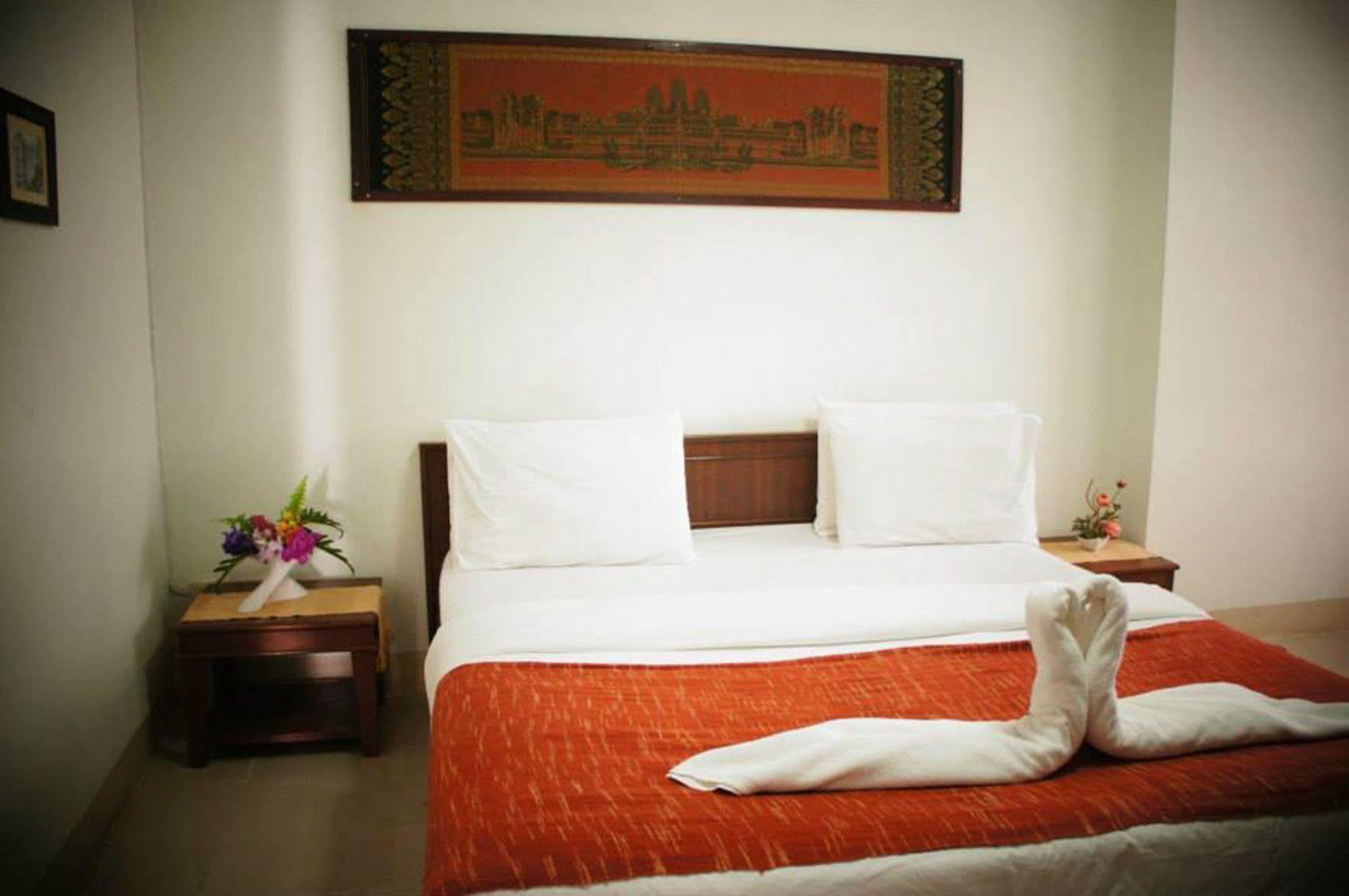 Vipa House Hotel Chiang Mai Ngoại thất bức ảnh
