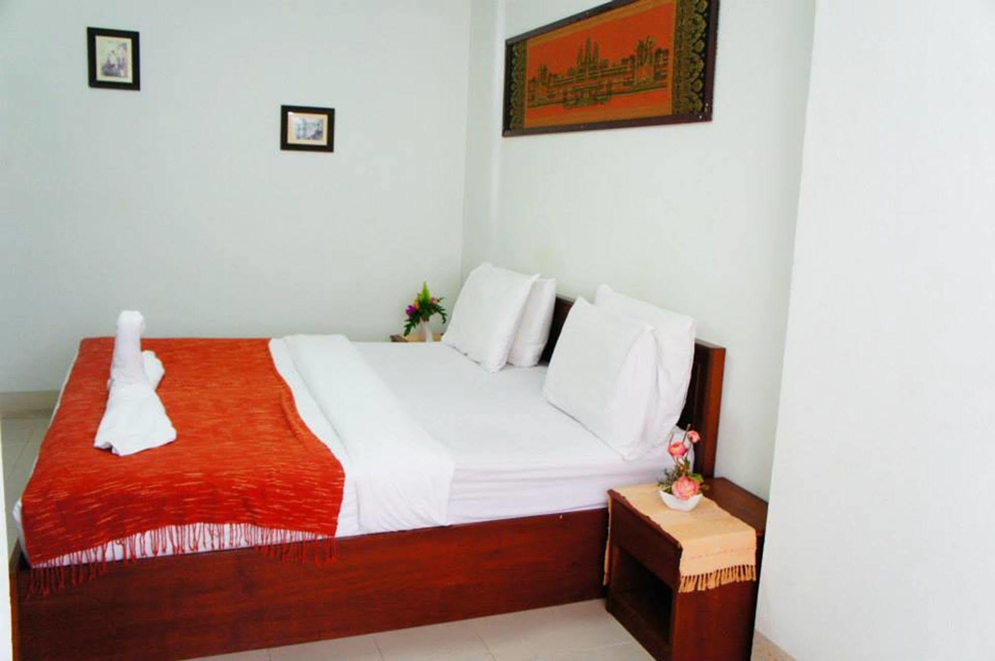 Vipa House Hotel Chiang Mai Ngoại thất bức ảnh